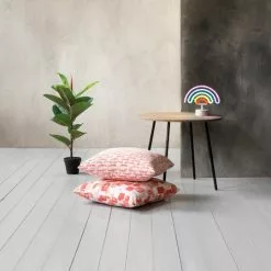 JYSK Internal Hörnbord NYBO Ø55 Ekfärgat/svart 19 JYSK Internal Hörnbord NYBO Ø55 Ekfärgat/svart -Sovrum Rea 111193