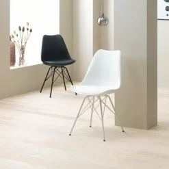 JYSK Internal Matstol KLARUP Svart Konstläder/svart 16 JYSK Internal Matstol KLARUP Svart Konstläder/svart -Sovrum Rea 115176