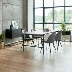 Skänk VIRUM 3 Dörrar Svart -Sovrum Rea 128719 2