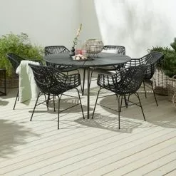 JUTLANDIA RANGSTRUP Ø130 Bord Svart + 4 ILDERHUSE Stol Svart -Sovrum Rea 151520