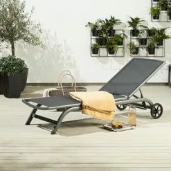 JUTLANDIA Solsäng HANSTHOLM B76xL200 Svart 9 JUTLANDIA Solsäng HANSTHOLM B76xL200 Svart -Sovrum Rea 156069