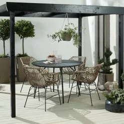 JUTLANDIA RANGSTRUP Ø110 Bord Svart + 4 ILDERHUSE Stol Natur