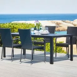 JUTLANDIA MADERUP L205 Bord Svart + 4 GUDHJEM Stol Svart