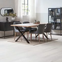 Skänk VIRUM 3 Dörrar Svart -Sovrum Rea 164014 1