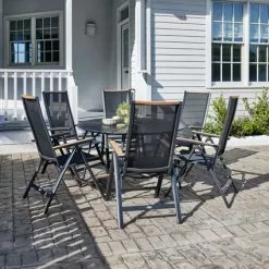 JUTLANDIA RANGSTRUP Ø130 Bord Svart + 4 BREDSTEN Stol Svart -Sovrum Rea 178501