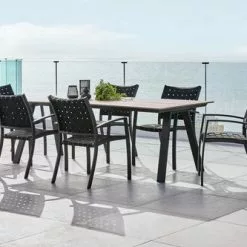 JUTLANDIA FAUSING L220 Bord Natur + 4 JEKSEN Stol Svart 9 JUTLANDIA FAUSING L220 Bord Natur + 4 JEKSEN Stol Svart -Sovrum Rea 178529