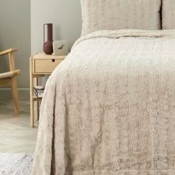 Sängöverkast MYGGBLOM 220x240 Beige -Sovrum Rea 179606