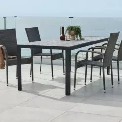 JUTLANDIA PINDSTRUP L205 Bord Grå + 4 GUDHJEM Stol Grå