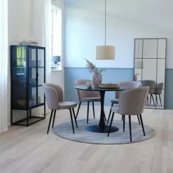 JYSK Internal Vitrinskåp VIRUM 2 Dörrar Svart 67 JYSK Internal Vitrinskåp VIRUM 2 Dörrar Svart -Sovrum Rea 186943