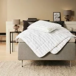 JYSK Täcke 1250g KNUTSEGGEN Varmt 150x210 -Sovrum Rea 198346