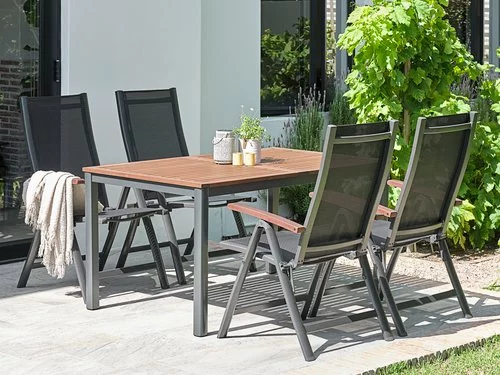 JUTLANDIA YTTRUP L150 Bord Hårdträ + 4 LIMHAMN Positionsstol Grå 3 JUTLANDIA YTTRUP L150 Bord Hårdträ + 4 LIMHAMN Positionsstol Grå