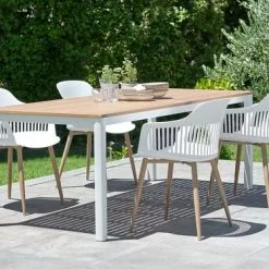 JUTLANDIA RAMTEN L206 Bord Hårdträ + 4 RAVNEBAKKE Stol Vit