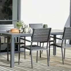 JUTLANDIA MADERUP L205 Bord Svart + 4 PADHOLM Stapelstol Svart