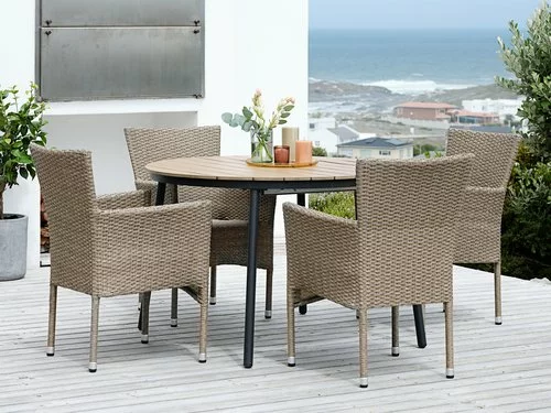 JUTLANDIA TAGEHOLM L120/170 Bord Natur + 4 AIDT Stol Natur 3 JUTLANDIA TAGEHOLM L120/170 Bord Natur + 4 AIDT Stol Natur