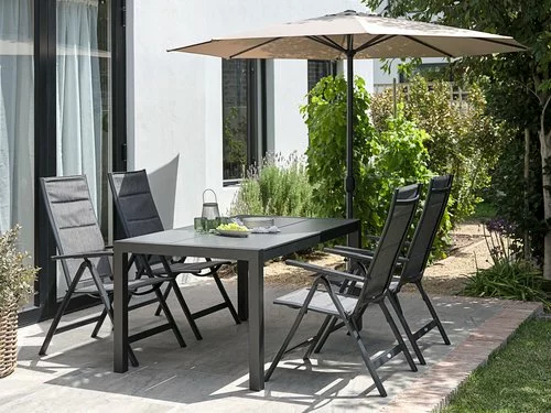 JUTLANDIA HAGEN L160 Bord Grå + 4 MYSEN Stol Grå 3 JUTLANDIA HAGEN L160 Bord Grå + 4 MYSEN Stol Grå