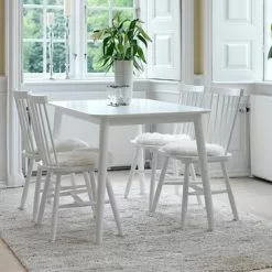 JYSK Internal Matbord LANGDAL 77x118 Vit 8 JYSK Internal Matbord LANGDAL 77x118 Vit -Sovrum Rea 74102