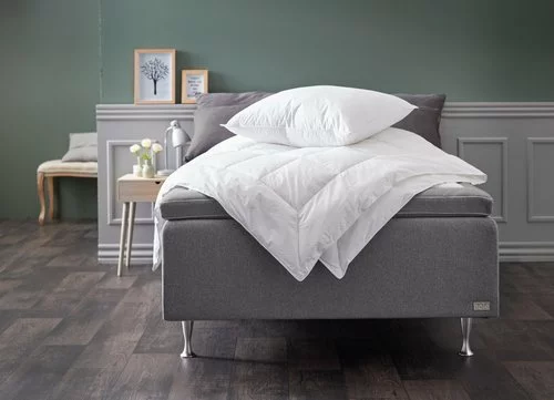 KRONBORG Täcke 700g BRURI Svalt 150x210 4 KRONBORG Täcke 700g BRURI Svalt 150x210 - Bild 2